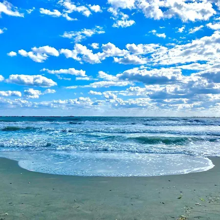 公寓 Blue Marine Summerland *
