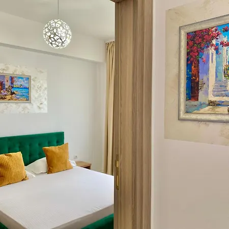 Blue Marine Summerland Apartment